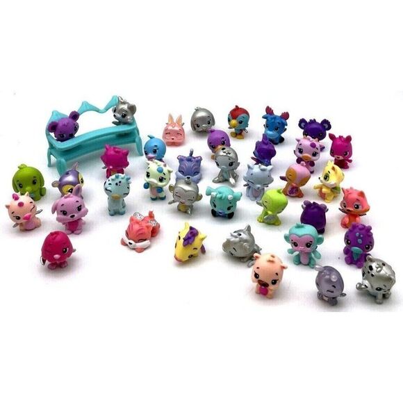 Hatchimals Mixed Lot of 38 Toy Figures - Picture 1 of 7